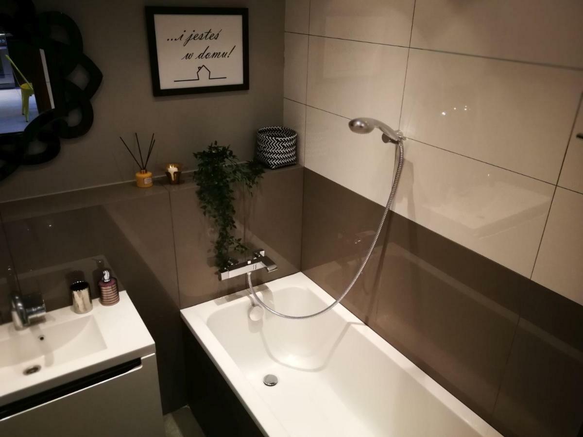 3D Szlak 77 Apartament Krakow Ngoại thất bức ảnh