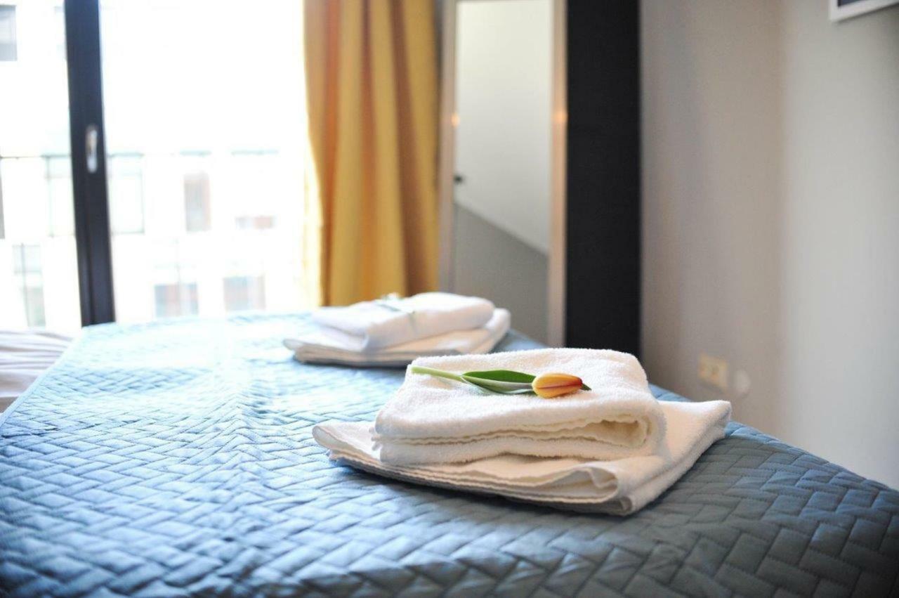 3D Szlak 77 Apartament Krakow Ngoại thất bức ảnh
