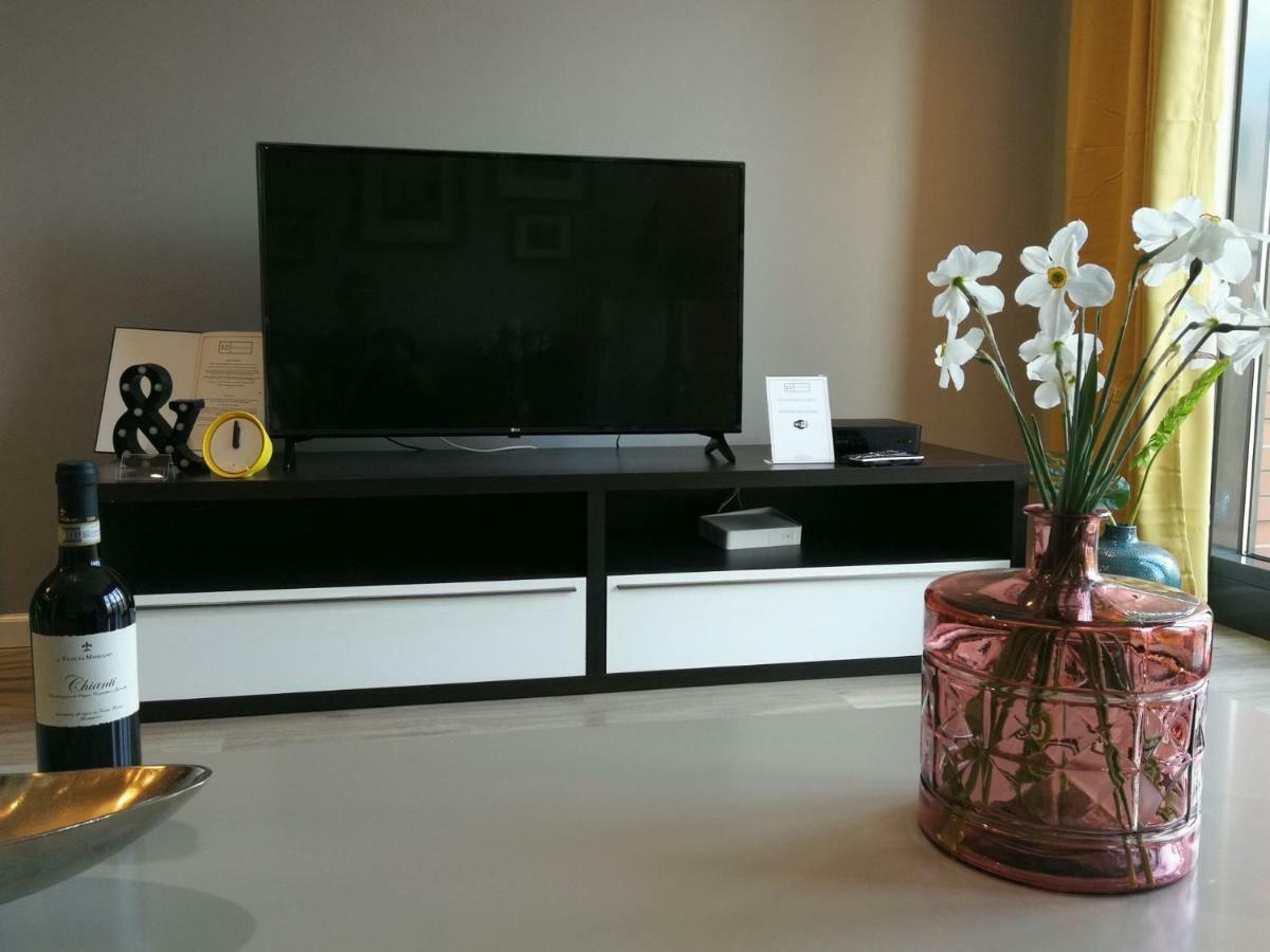3D Szlak 77 Apartament Krakow Ngoại thất bức ảnh